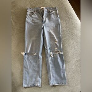 Abercrombie & Fitch Ultra High Rise Ankle Straight Jean